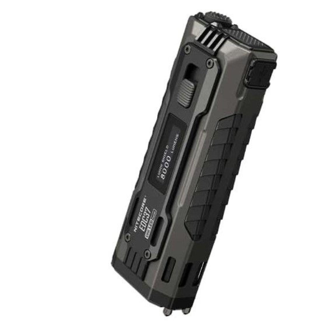 פנס טקטי Nitecore EDC37 - 8000 לומן, טווח 420 מטר