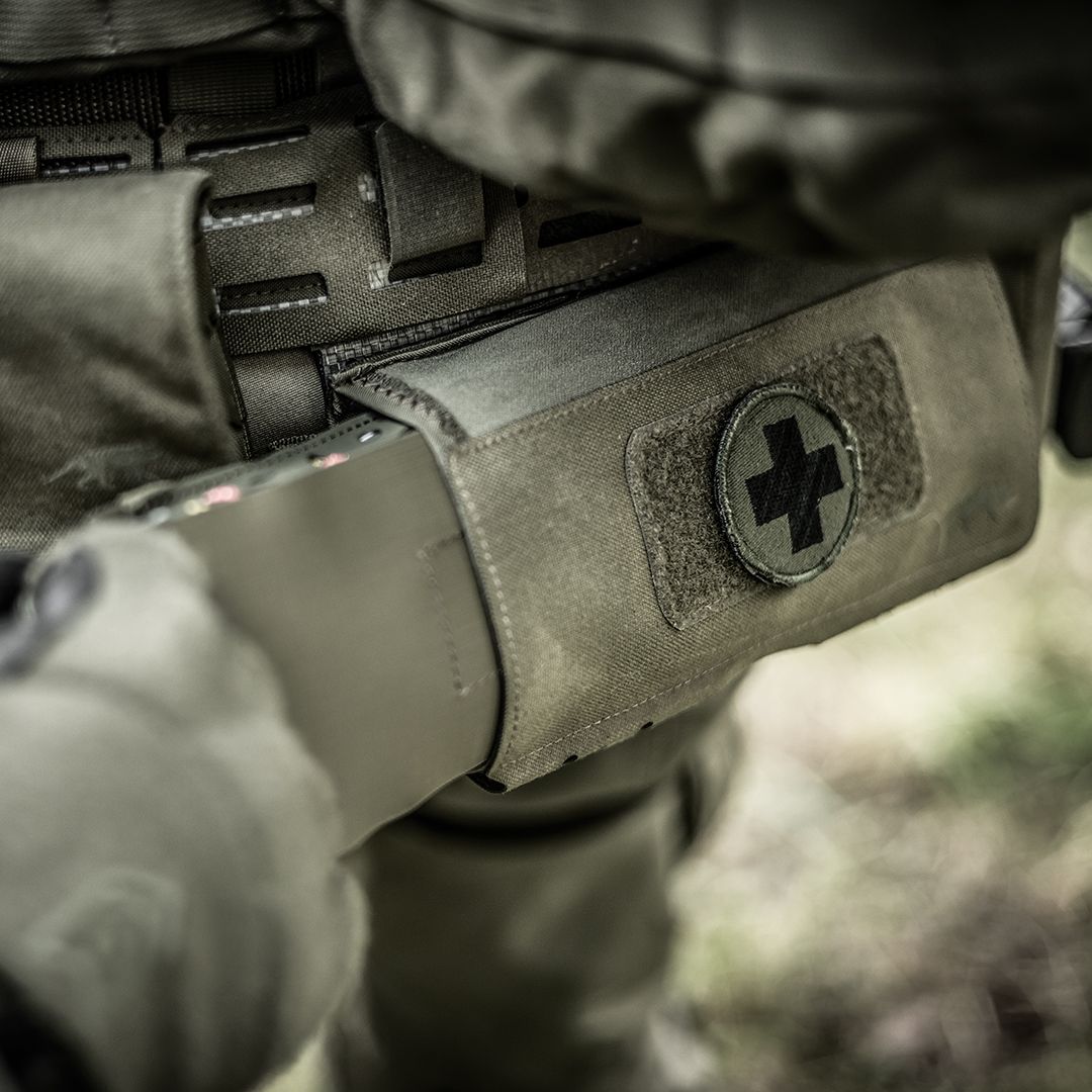 פאוצ'ים ונרתיקים